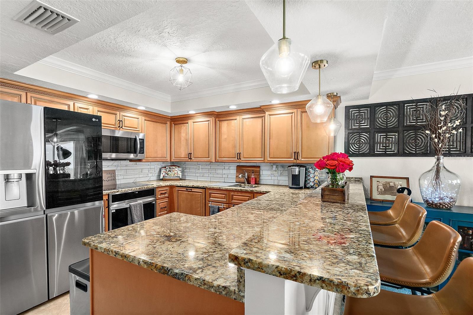 Image 7 of 51 For 2947 Atlantic Avenue 1406