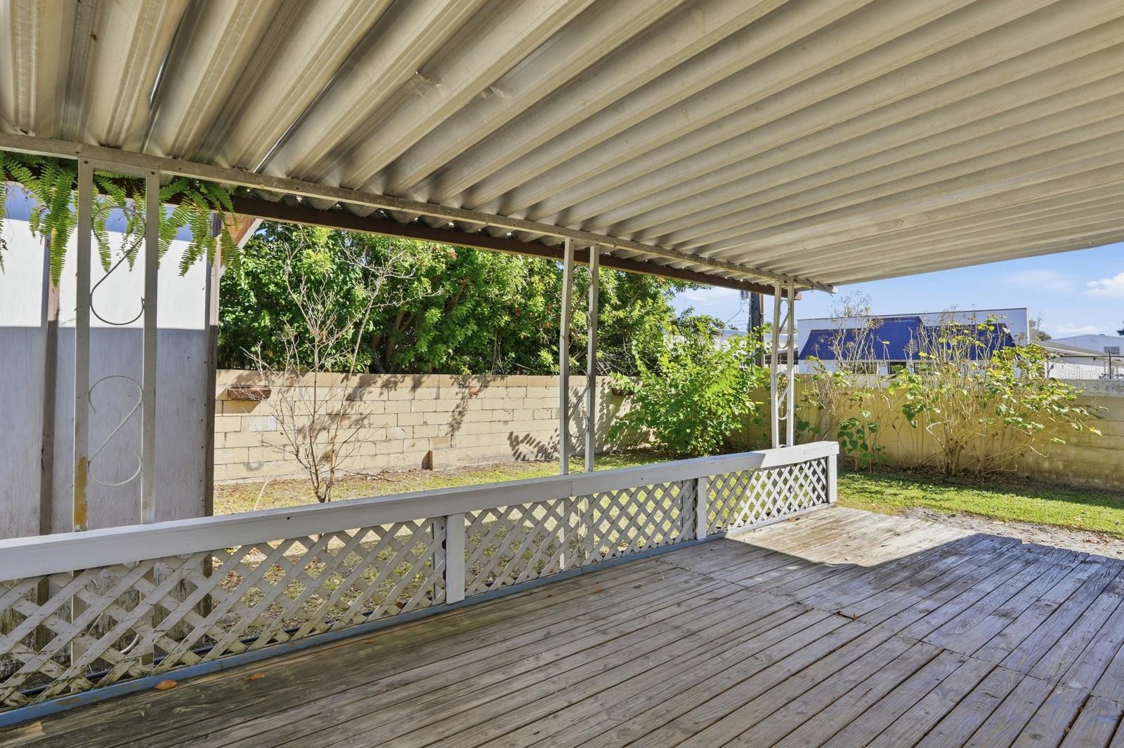 Image 23 of 49 For 903 W Millard Court