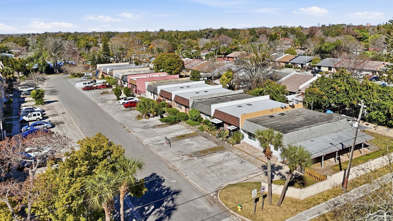 Image 41 of 49 For 903 W Millard Court