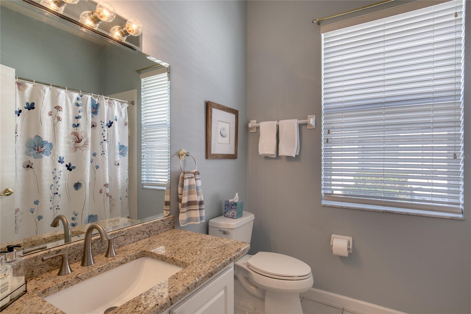 Image 36 of 68 For 3143 Kailani Court