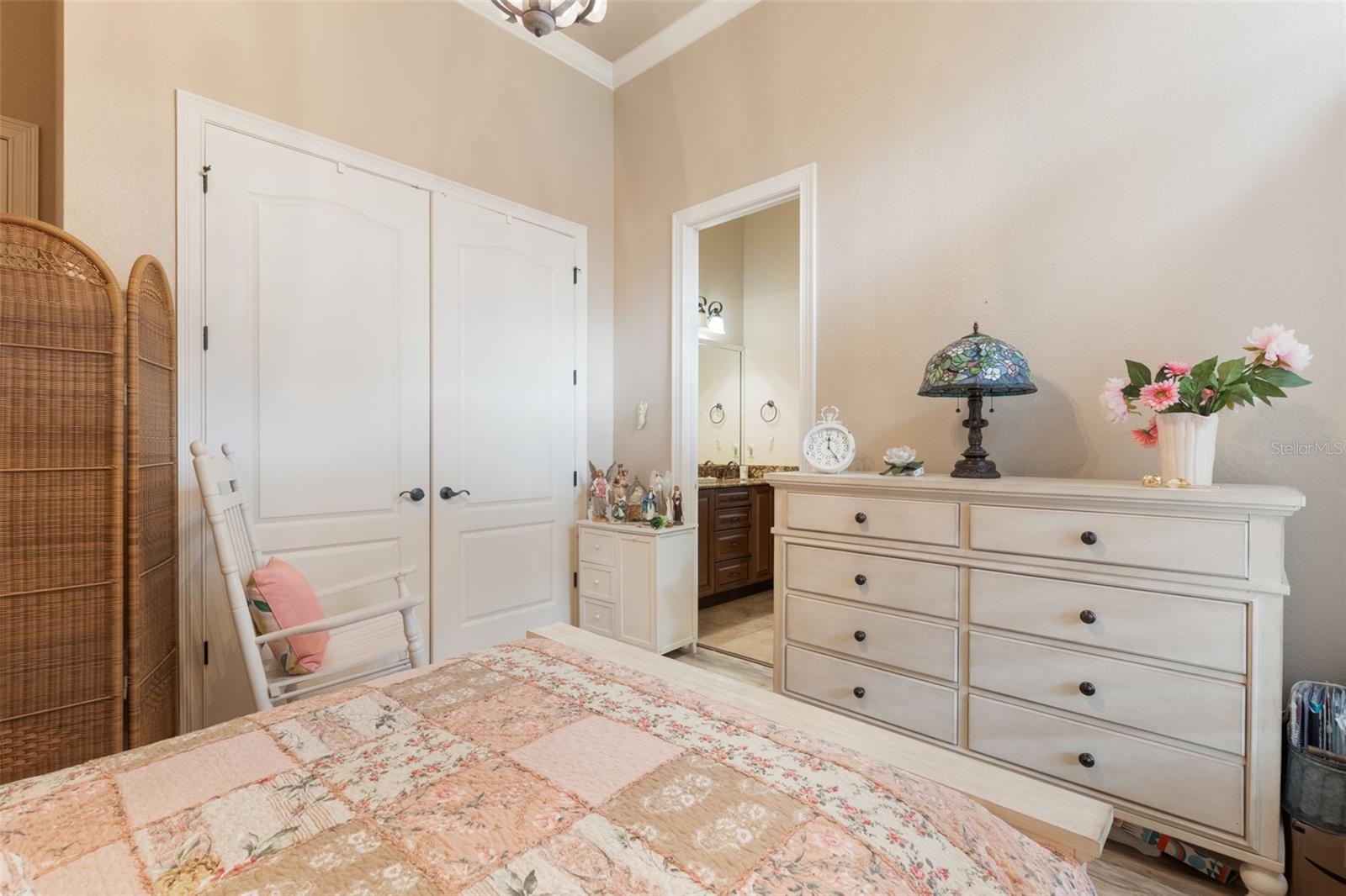 Image 22 of 48 For 25514 High Hampton Circle