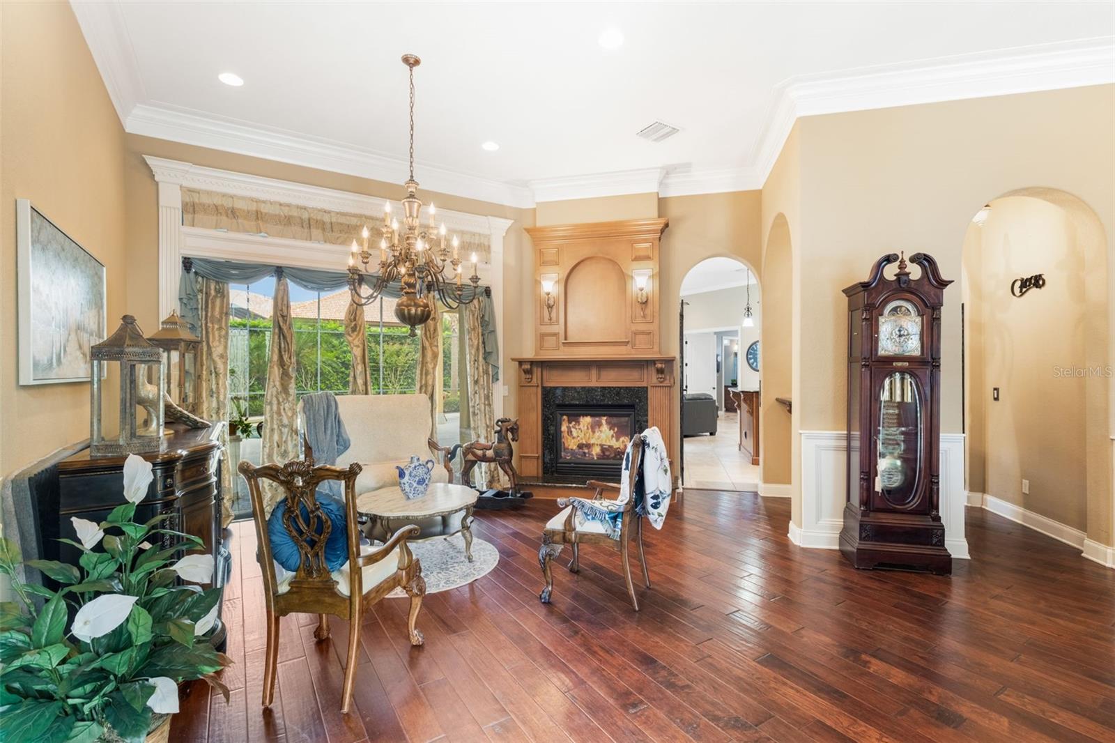 Image 5 of 48 For 25514 High Hampton Circle