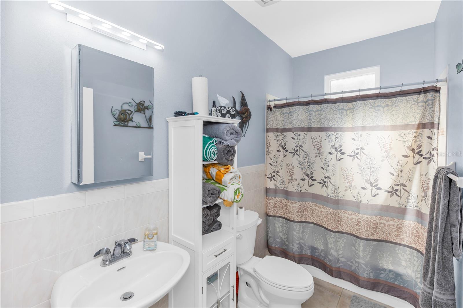 Image 19 of 30 For 415 Jessamine Avenue