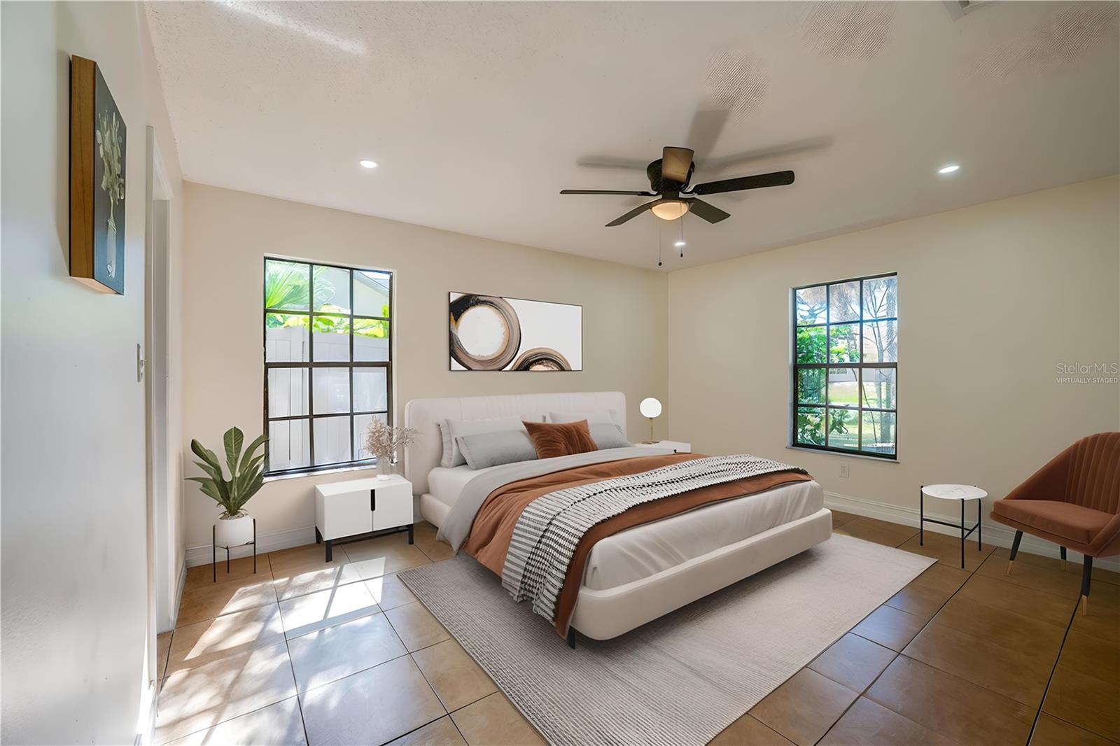 Image 17 of 41 For 2425 Royal Palm Drive