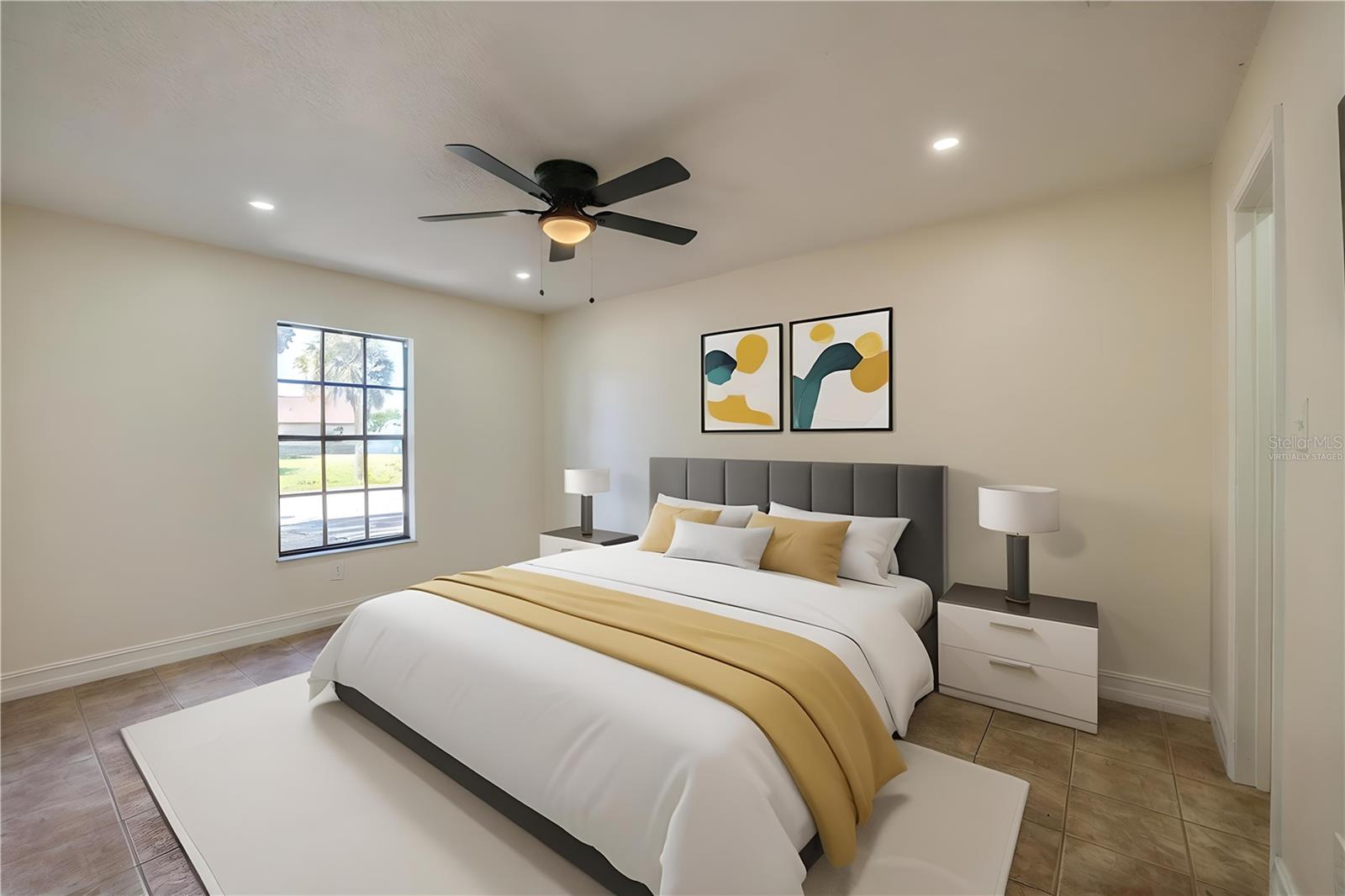 Image 21 of 41 For 2425 Royal Palm Drive