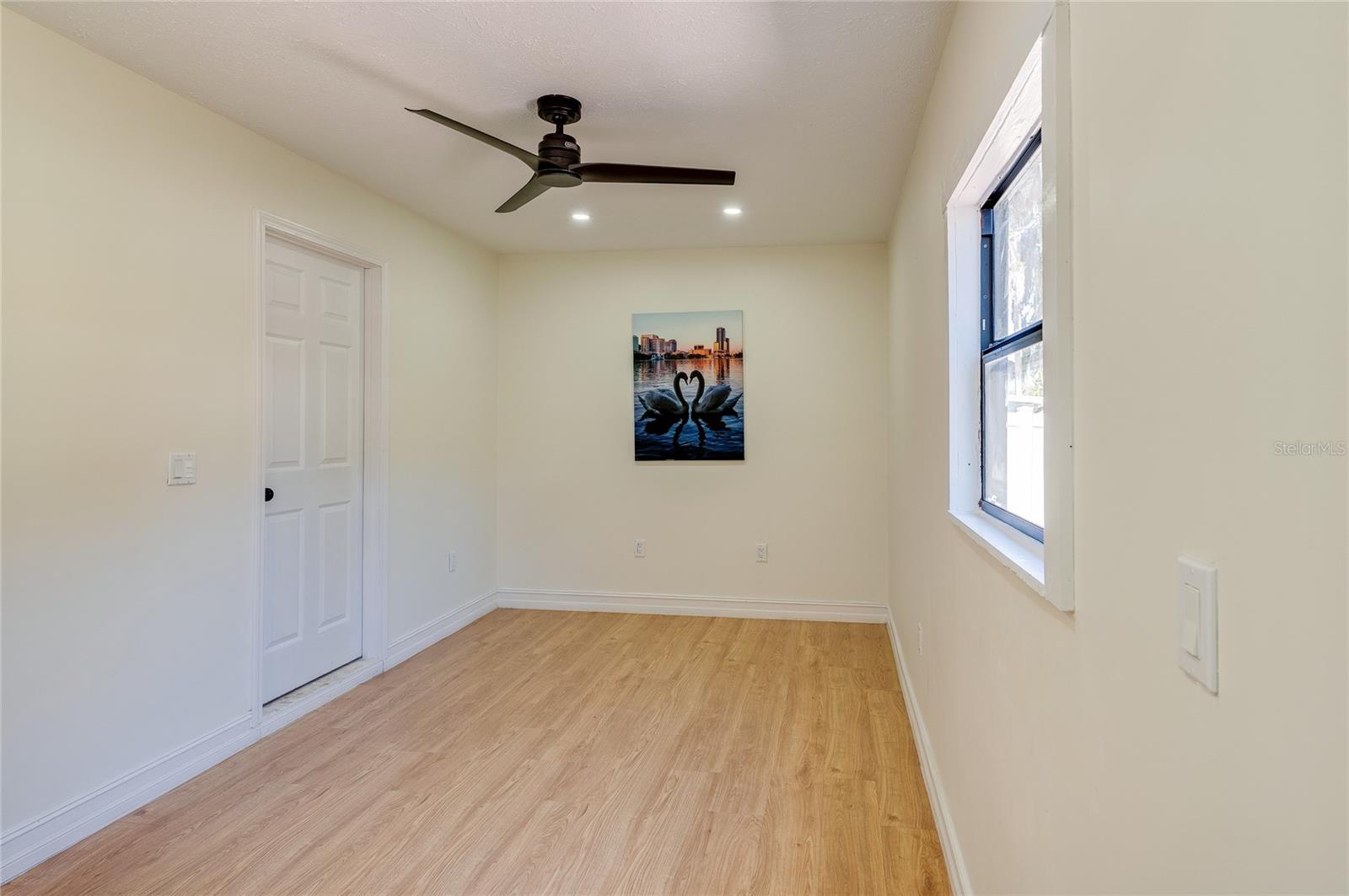 Image 27 of 41 For 2425 Royal Palm Drive