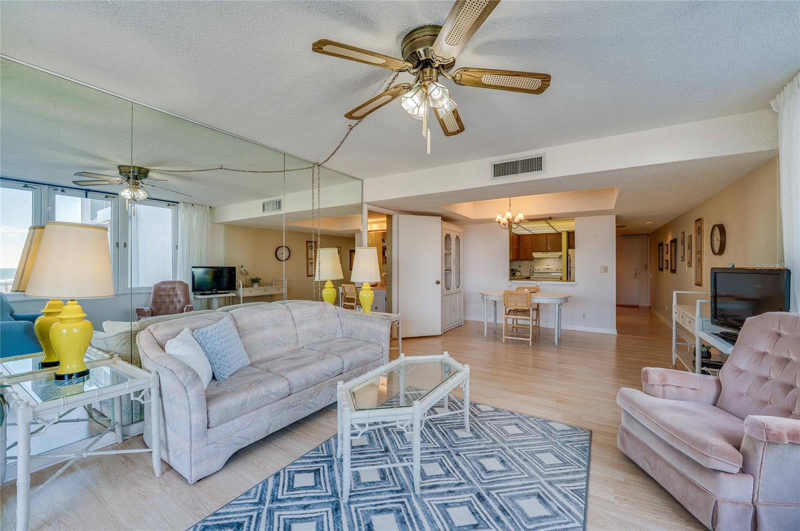 Image 16 of 38 For 3047 Atlantic Avenue 201