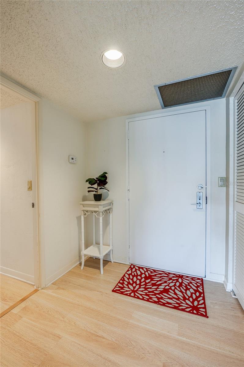 Image 7 of 38 For 3047 Atlantic Avenue 201