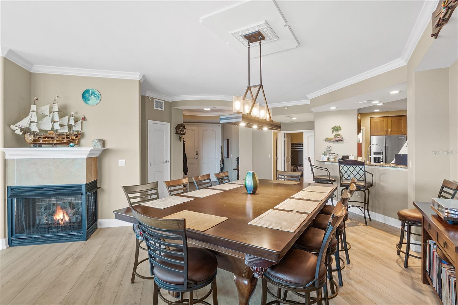 Image 16 of 63 For 3703 Atlantic Avenue 1004