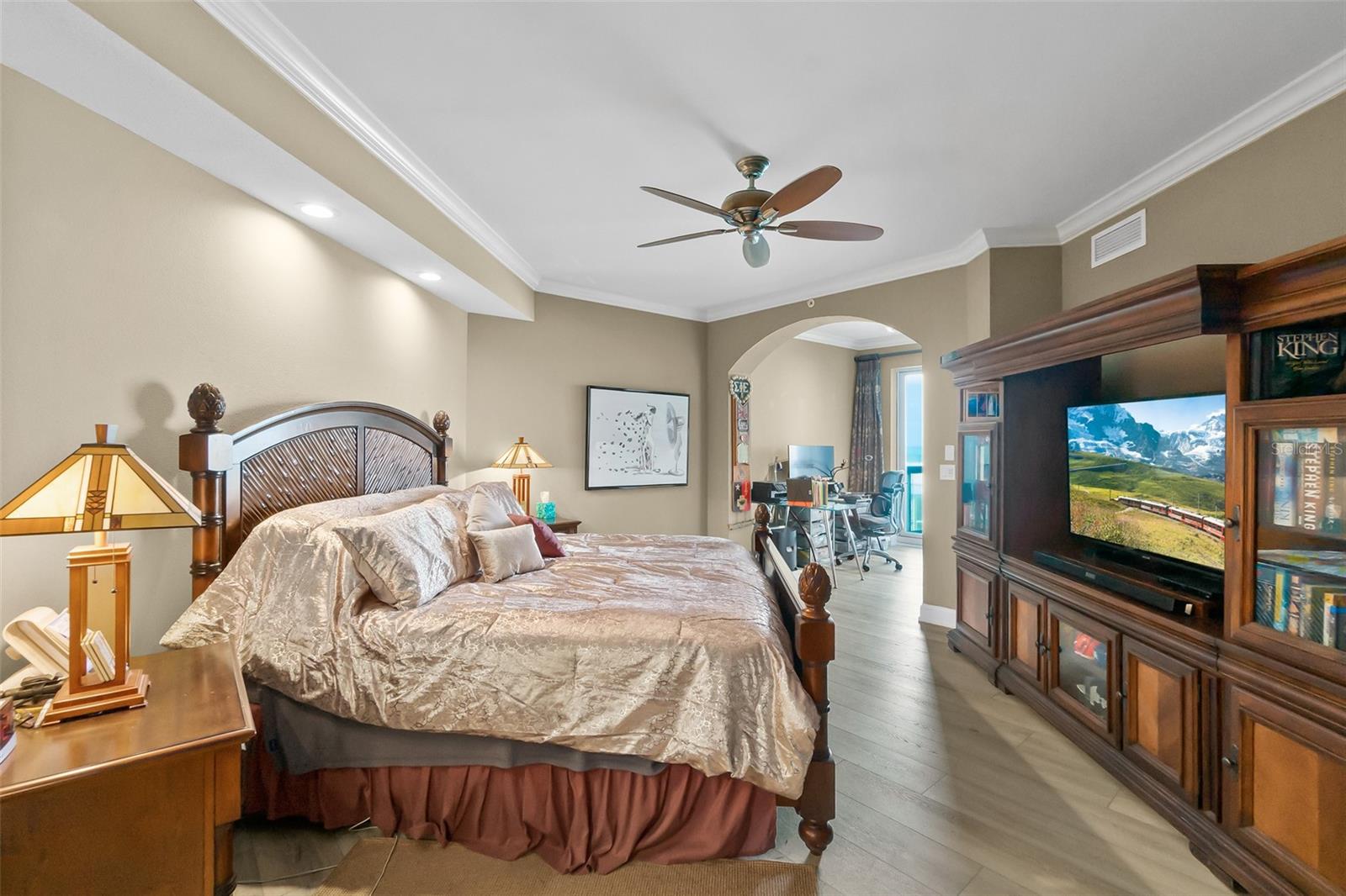 Image 30 of 63 For 3703 Atlantic Avenue 1004