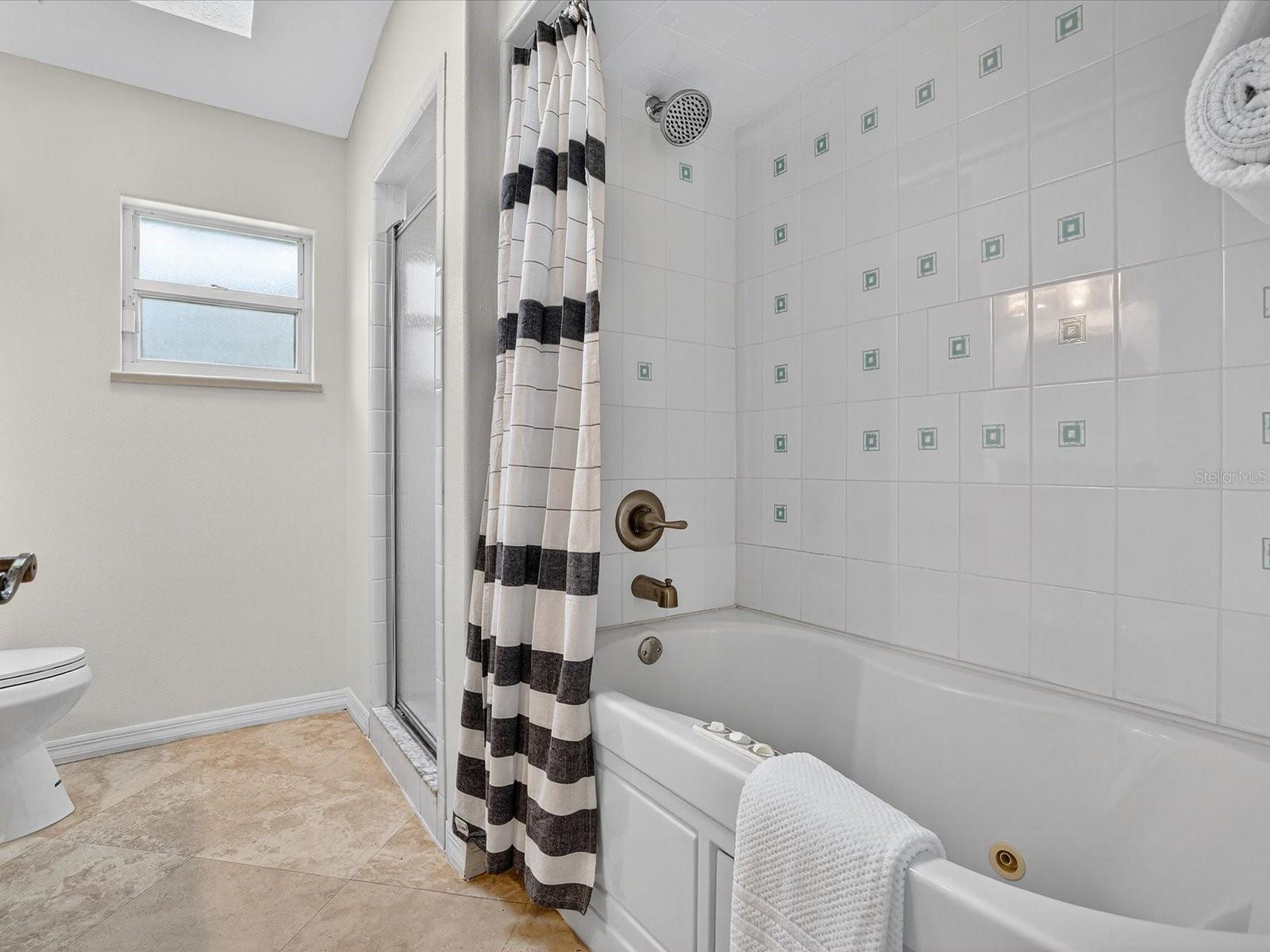 Image 31 of 55 For 4707 Atlantic Avenue