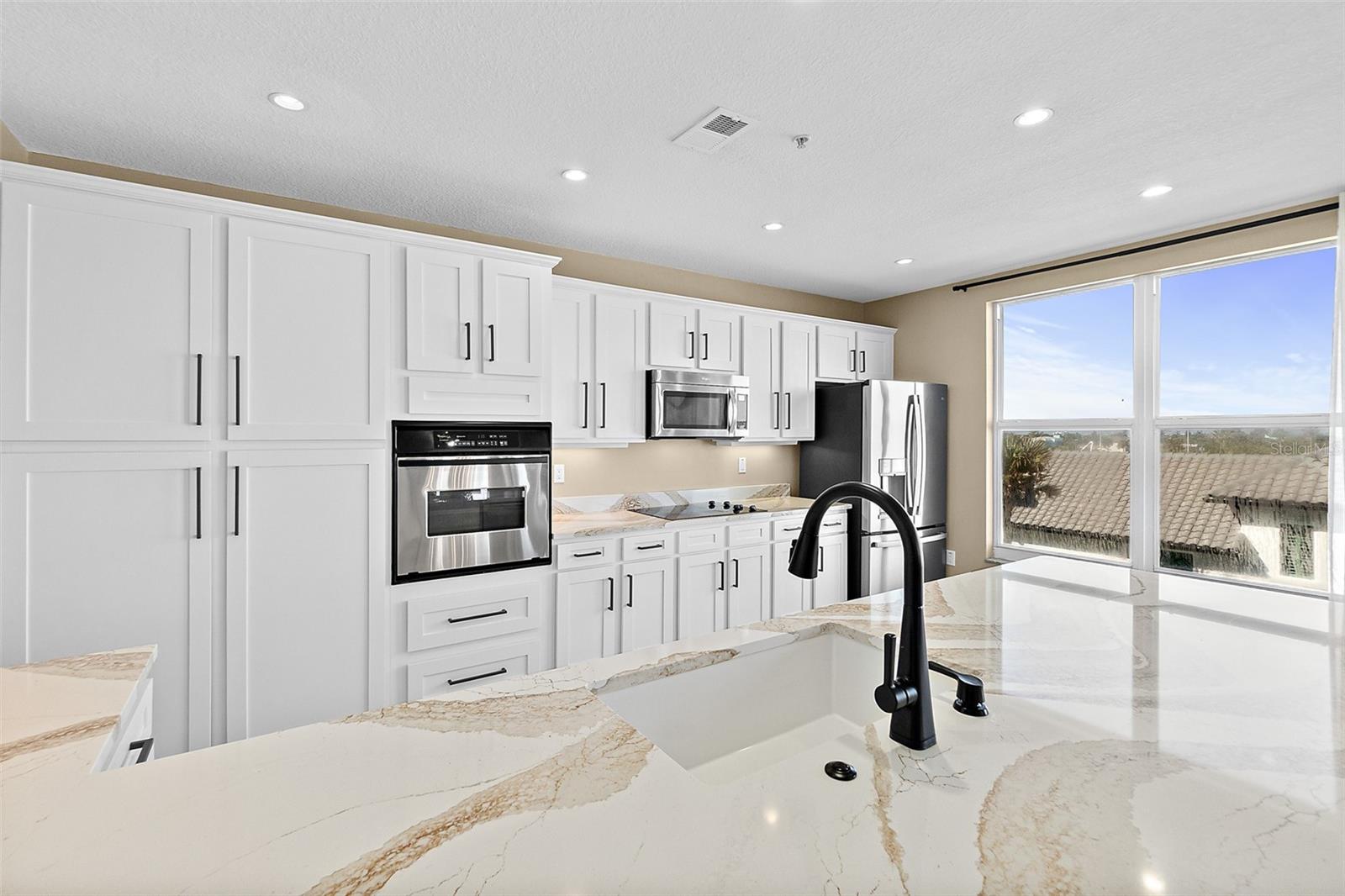 Image 15 of 64 For 2855 Atlantic Avenue 304