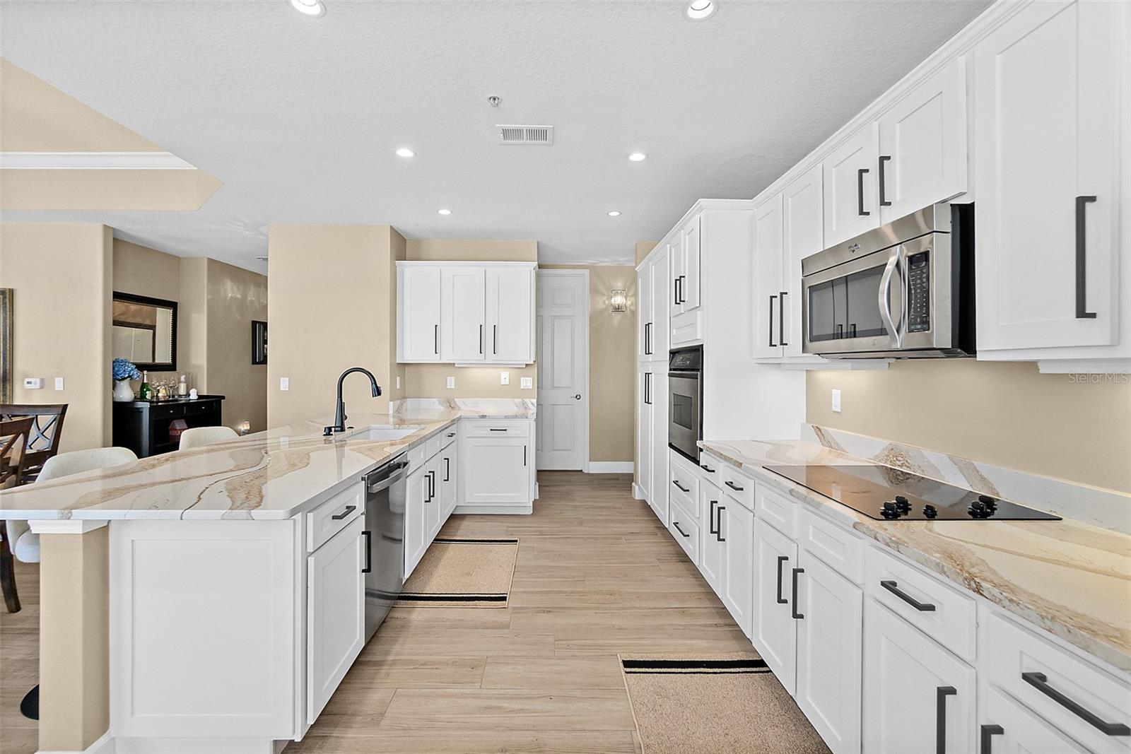 Image 5 of 64 For 2855 Atlantic Avenue 304