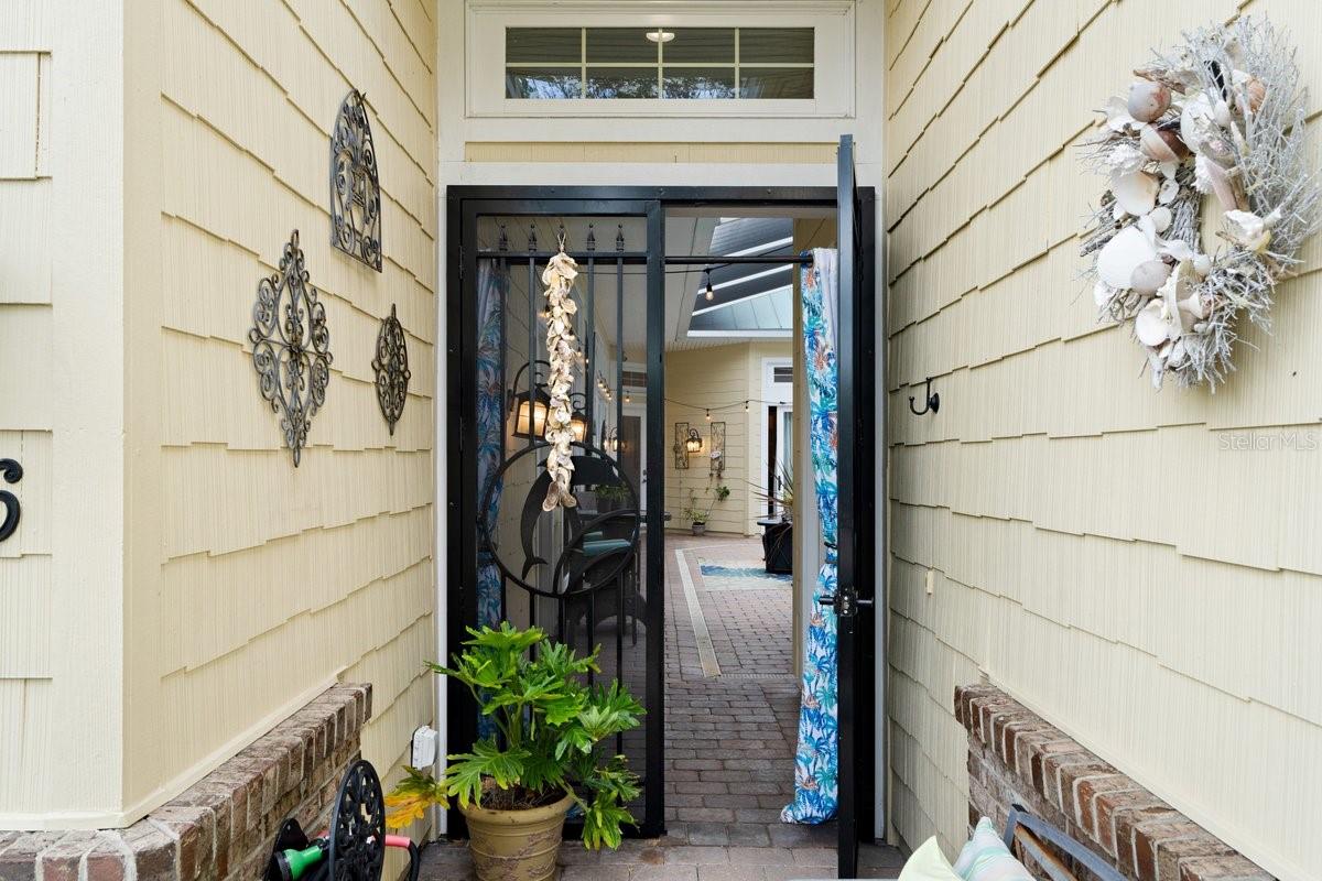 Image 3 of 92 For 4606 Oak Hammock Court 4606