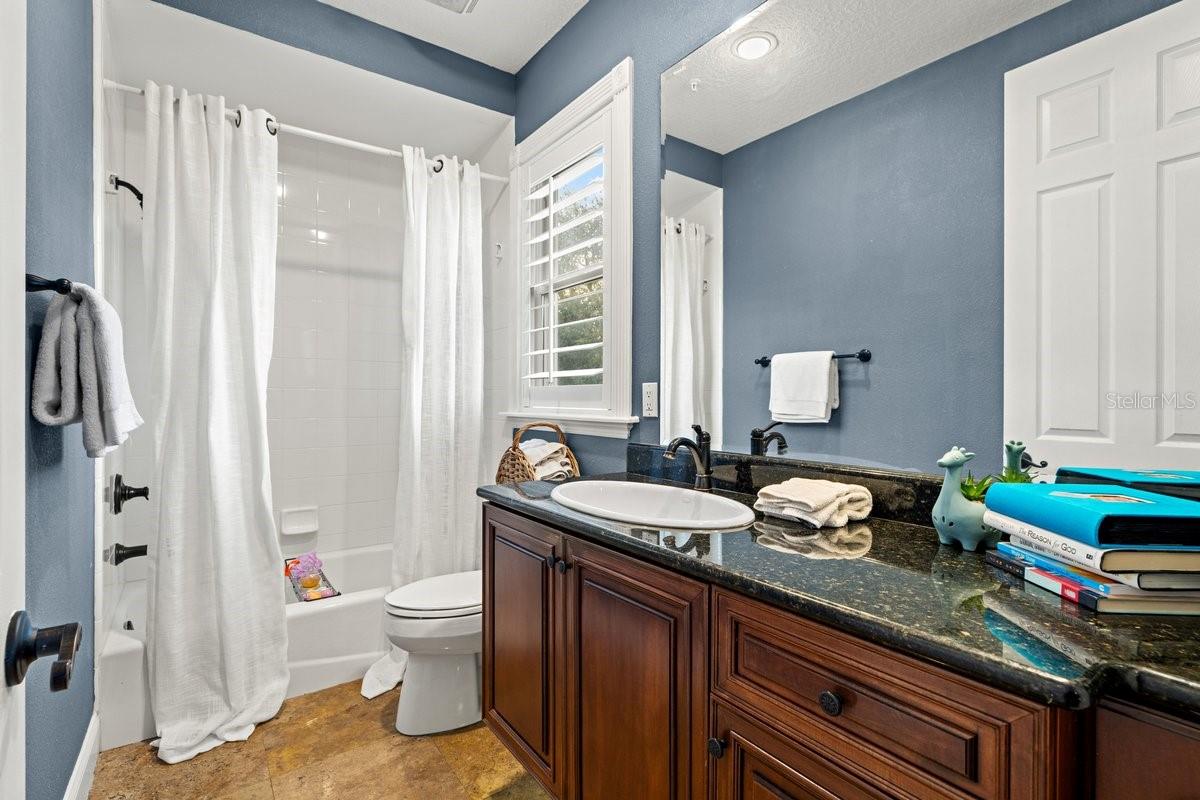 Image 46 of 92 For 4606 Oak Hammock Court 4606