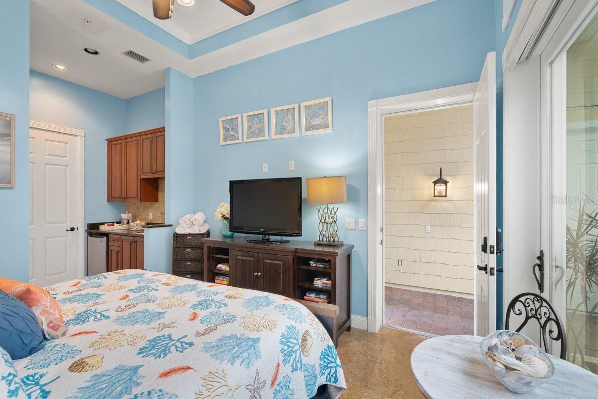 Image 7 of 92 For 4606 Oak Hammock Court 4606