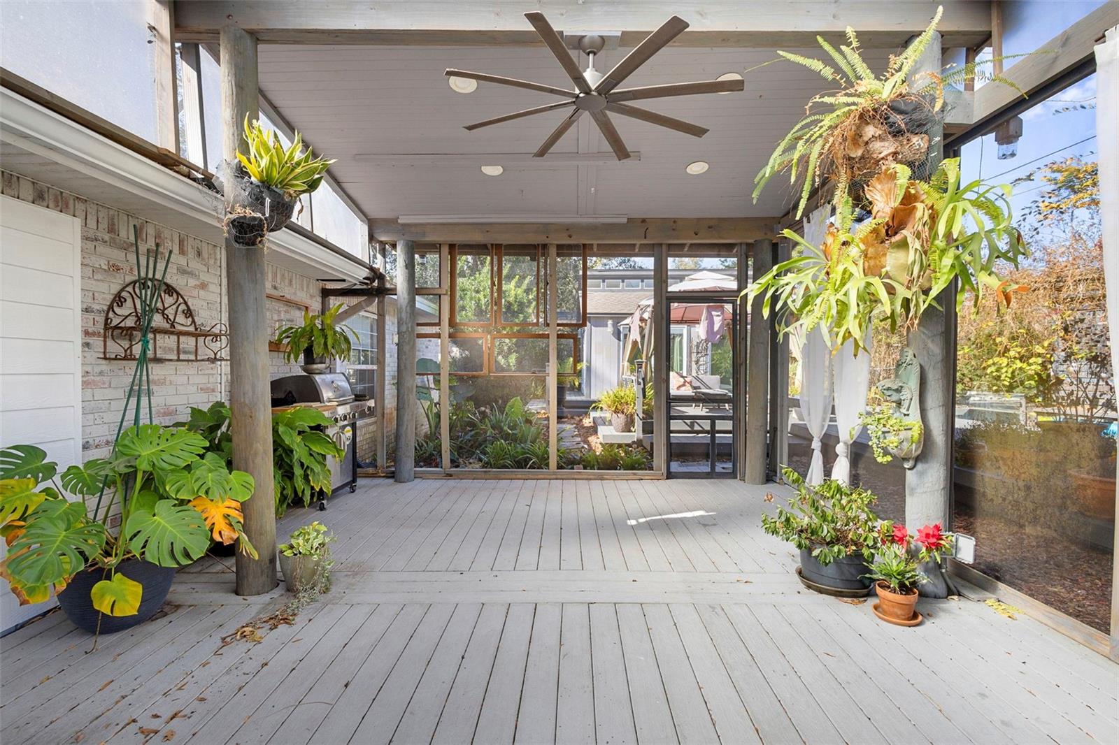 Image 23 of 33 For 851 Pennsylvania Avenue