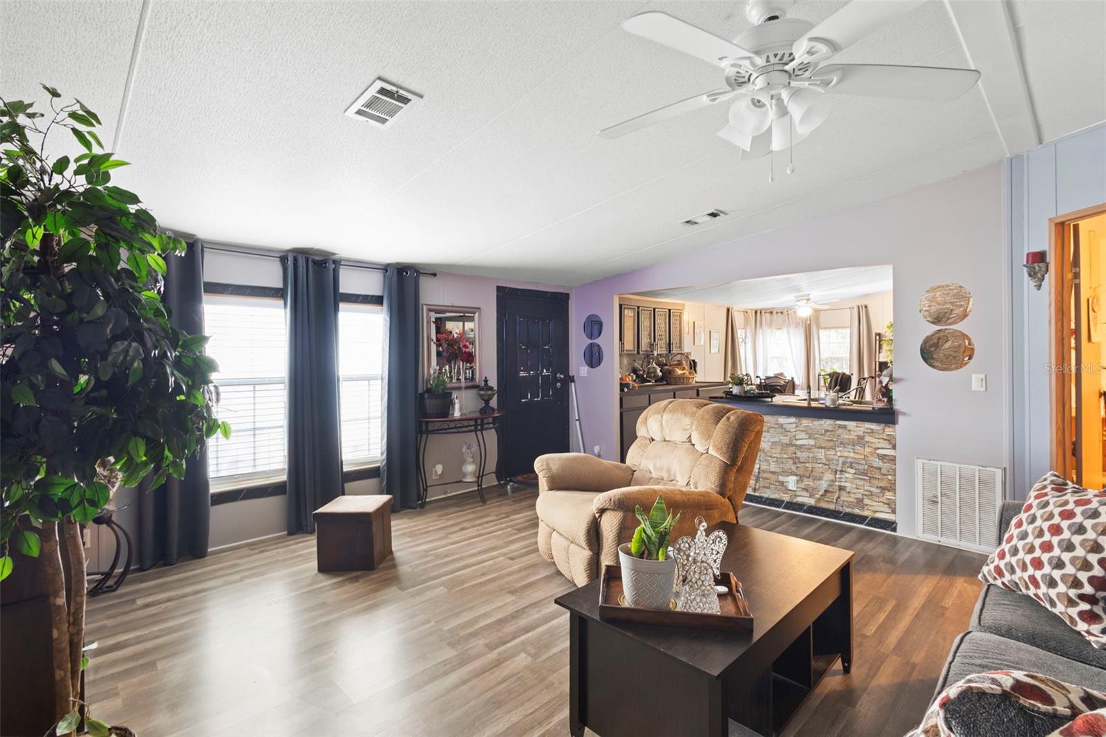 Image 11 of 29 For 122 Leisure World Drive N