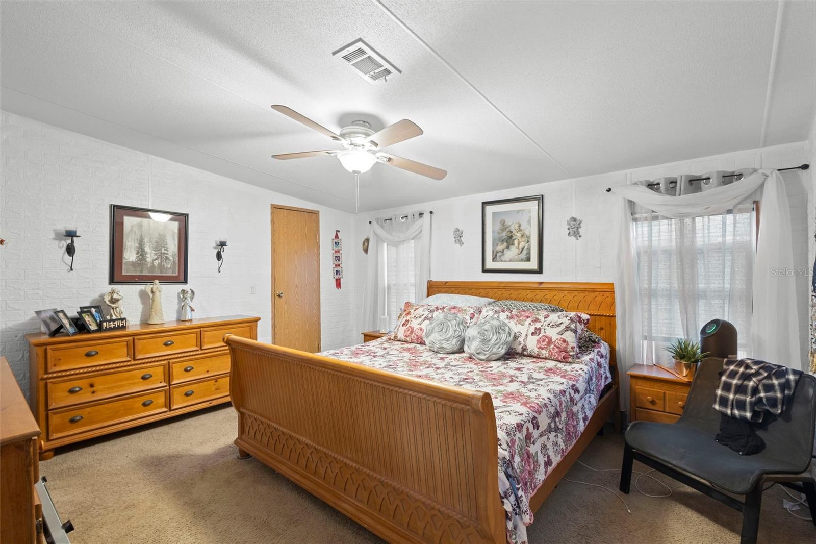 Image 14 of 29 For 122 Leisure World Drive N