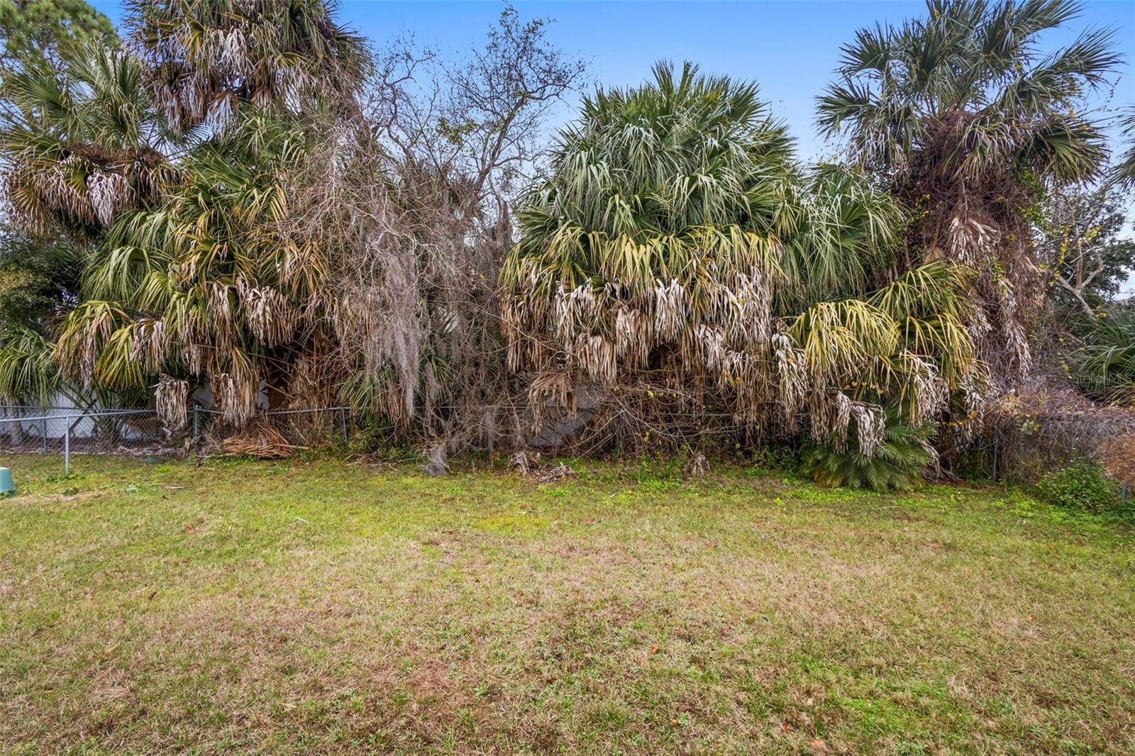 Image 22 of 29 For 122 Leisure World Drive N