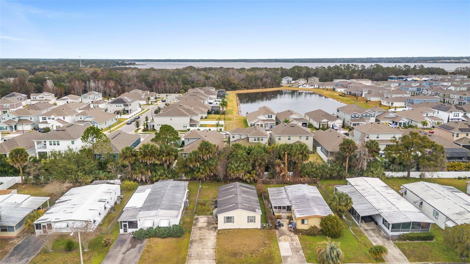 Image 25 of 29 For 122 Leisure World Drive N