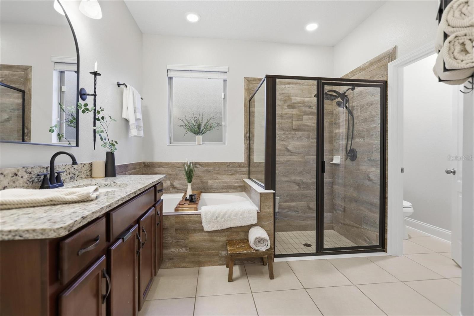 Image 26 of 51 For 162 Ancona Avenue