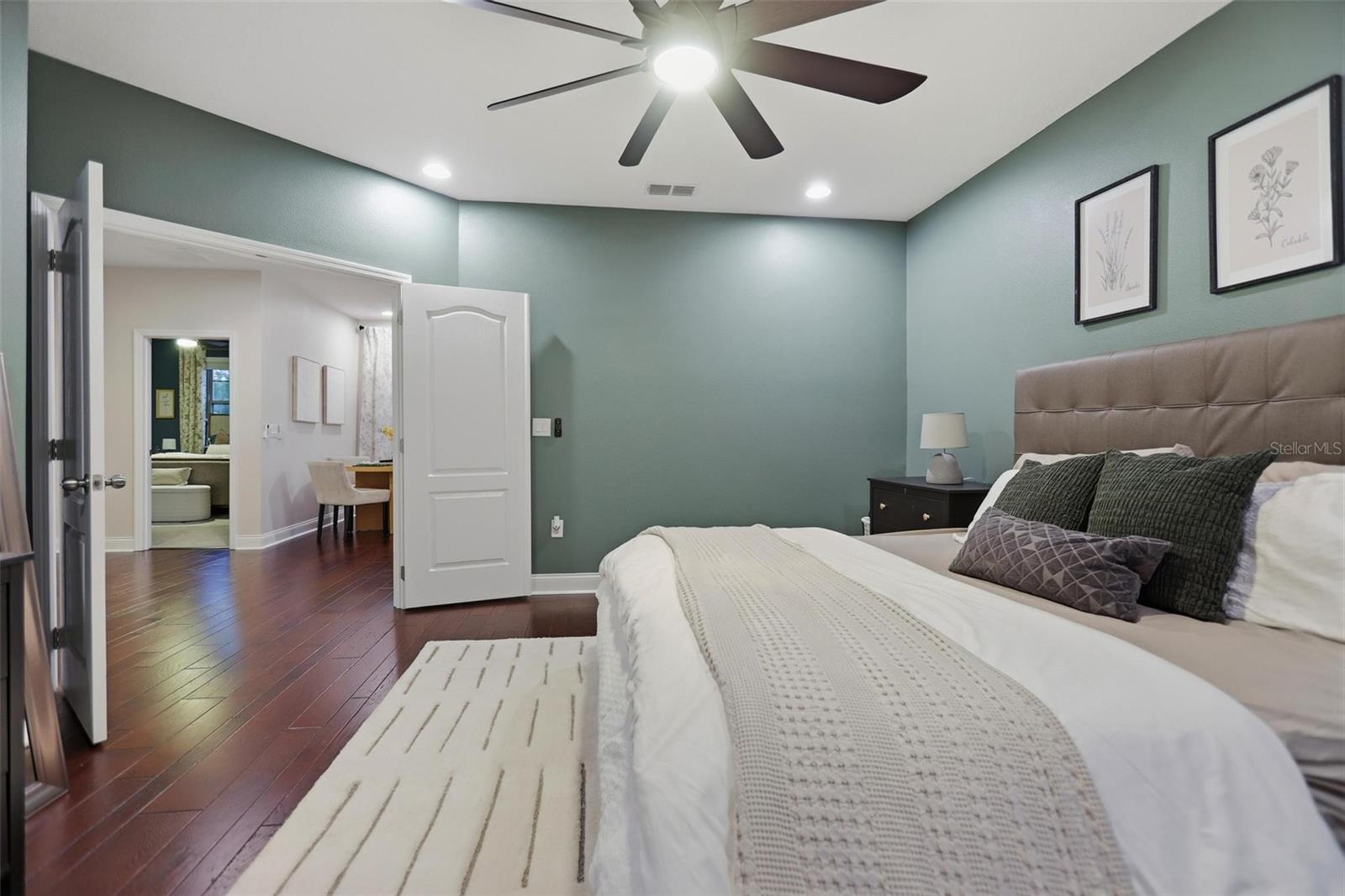 Image 42 of 51 For 162 Ancona Avenue