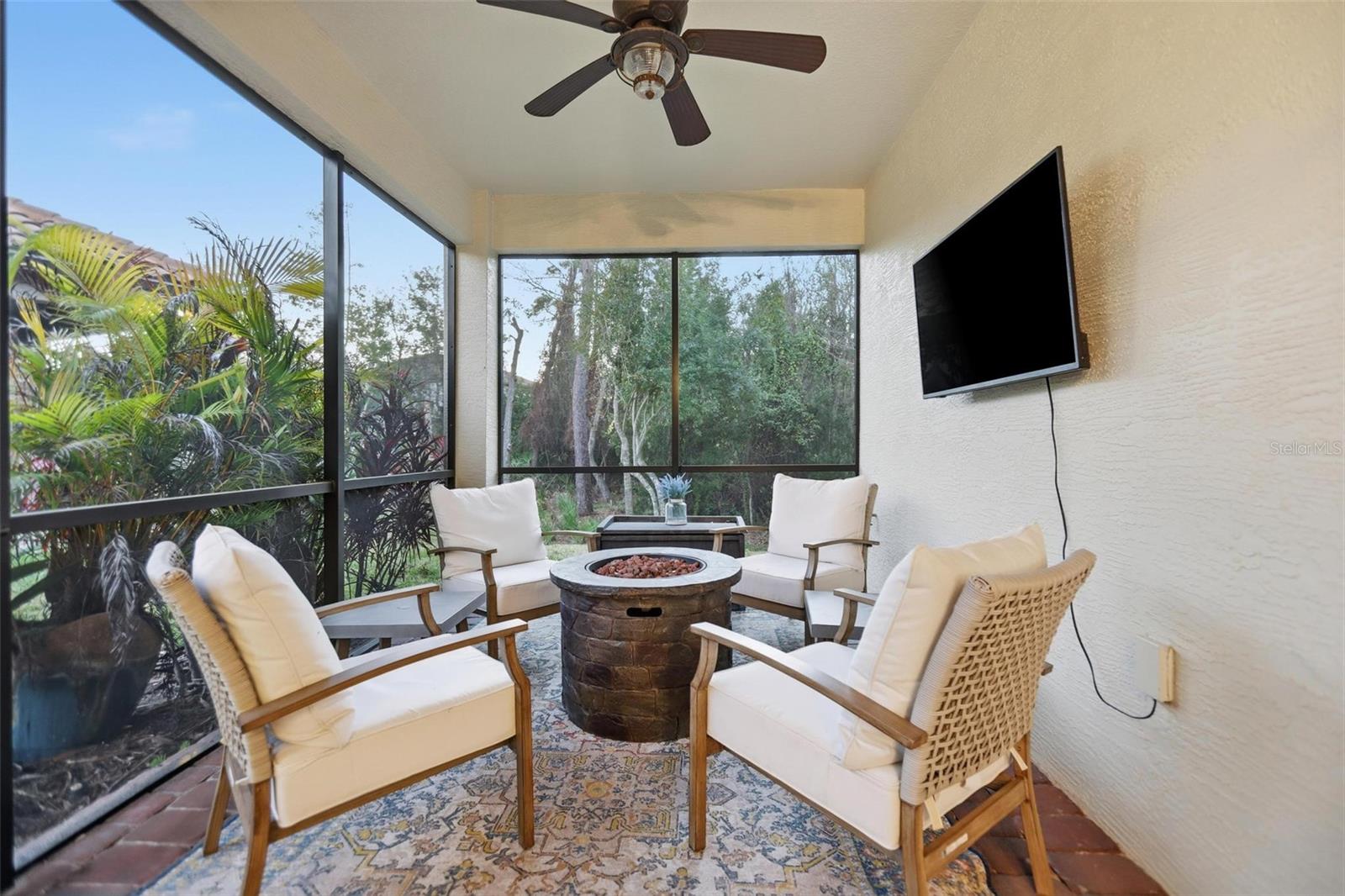 Image 44 of 51 For 162 Ancona Avenue