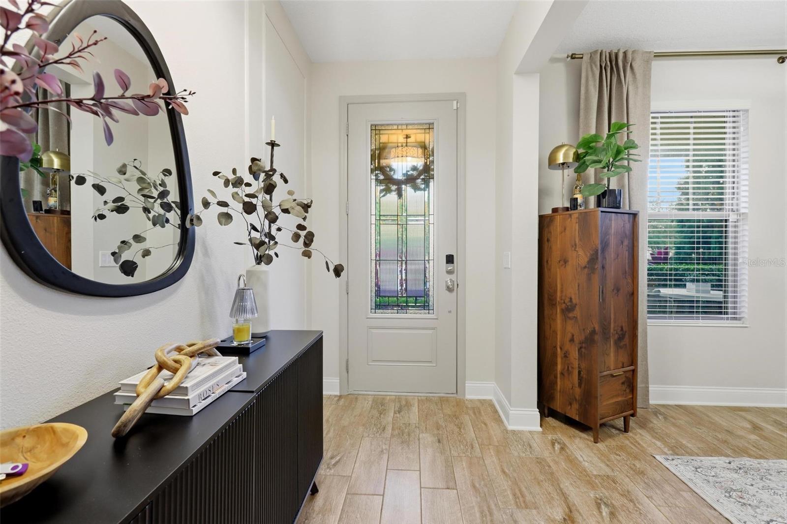 Image 6 of 51 For 162 Ancona Avenue