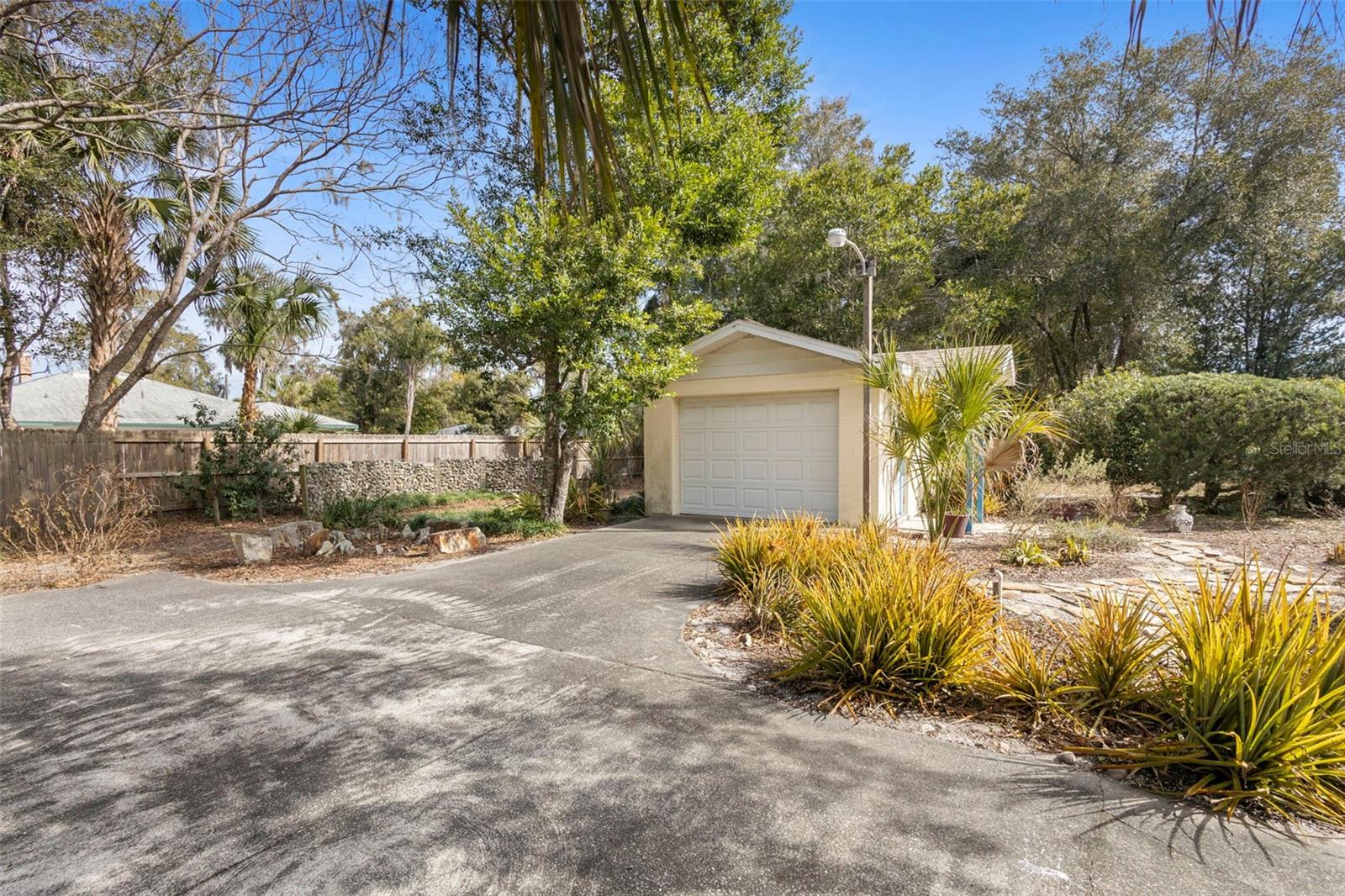 Image 24 of 31 For 819 Wisconsin Avenue