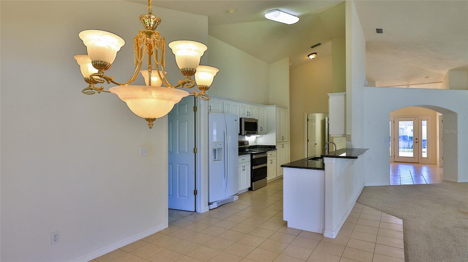 Image 11 of 33 For 6125 Sabal Point Circle