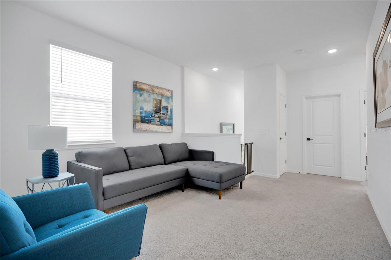 Image 15 of 39 For 731 Firerock Lane