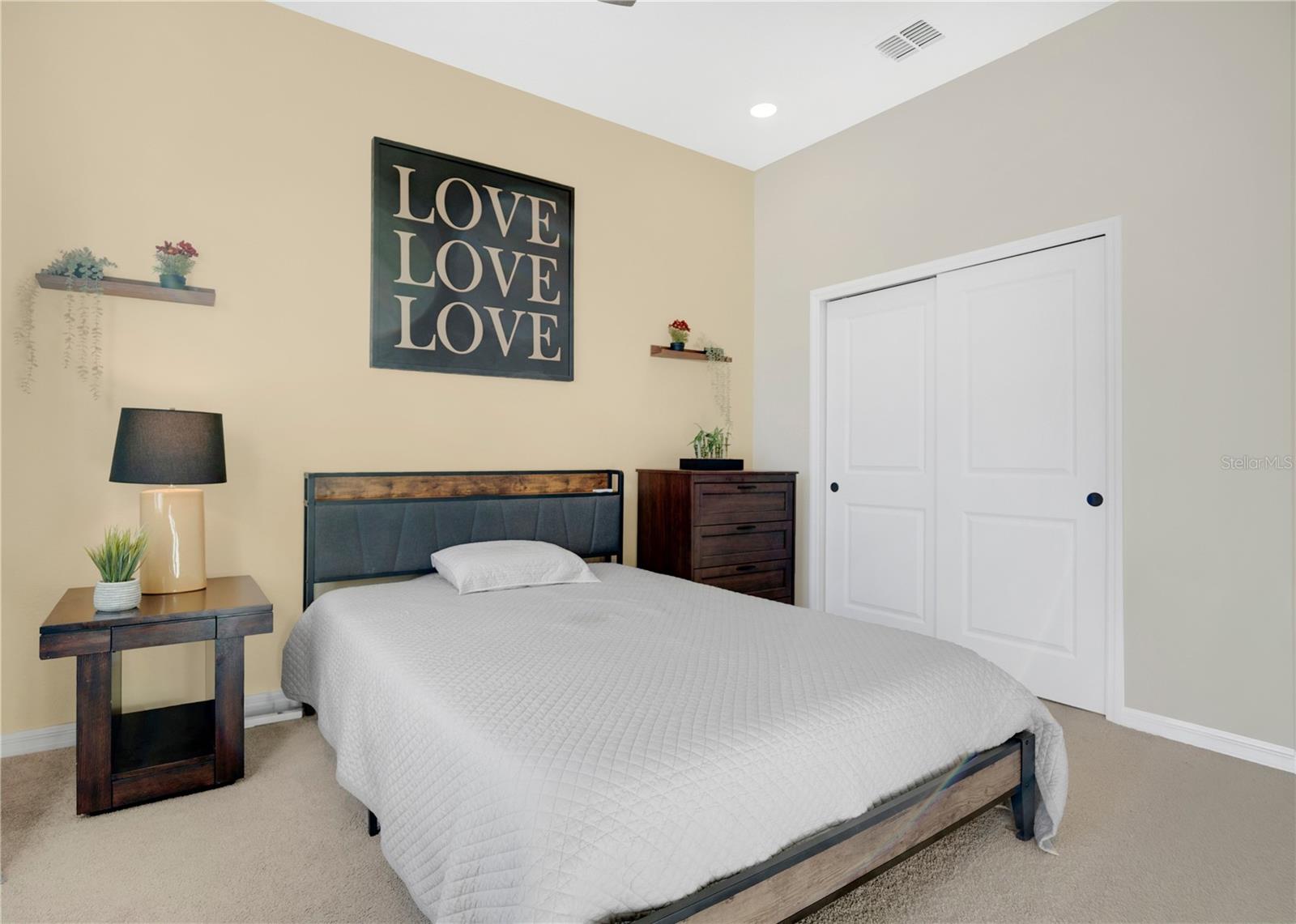 Image 17 of 39 For 731 Firerock Lane