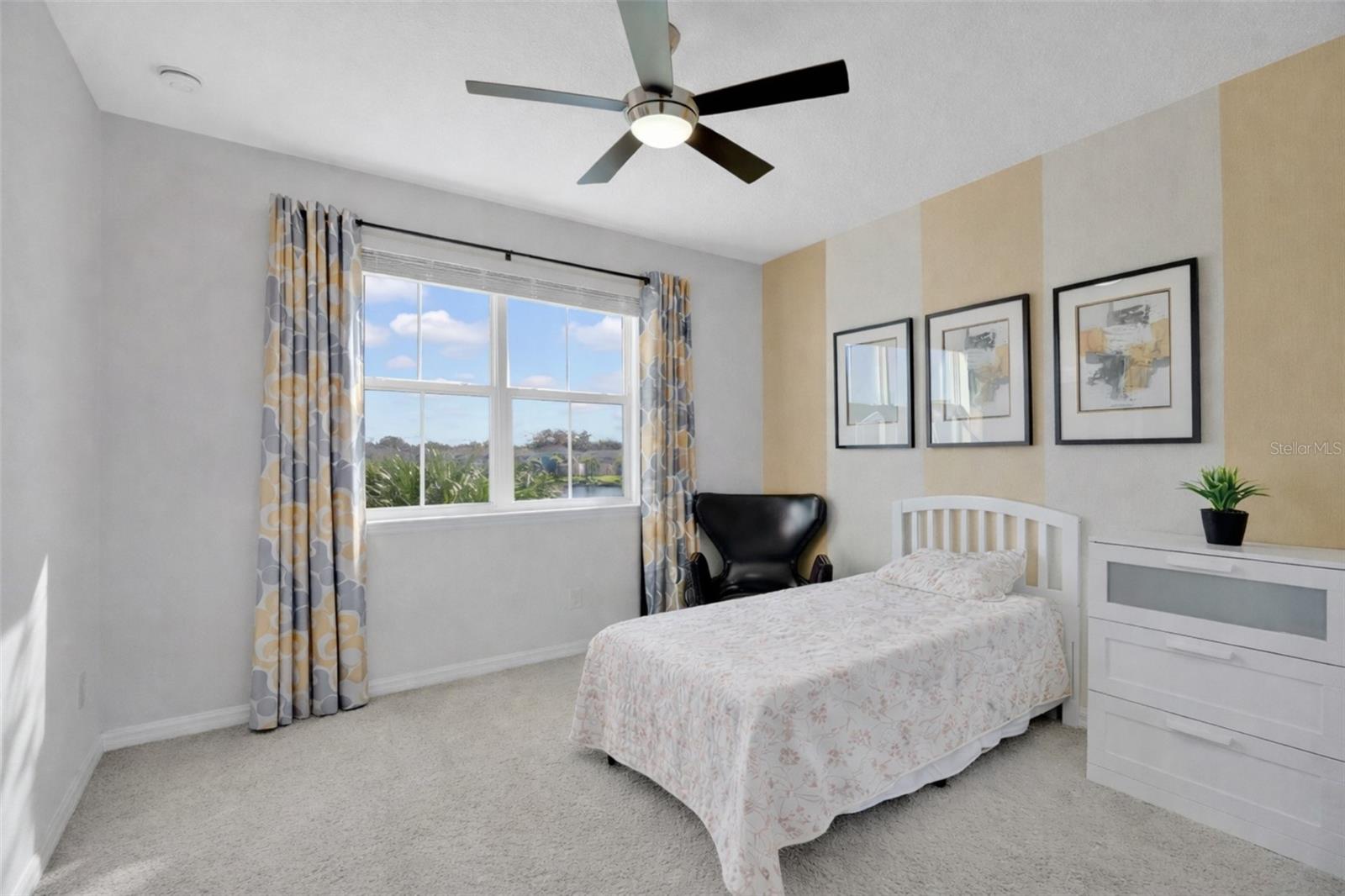 Image 19 of 39 For 731 Firerock Lane