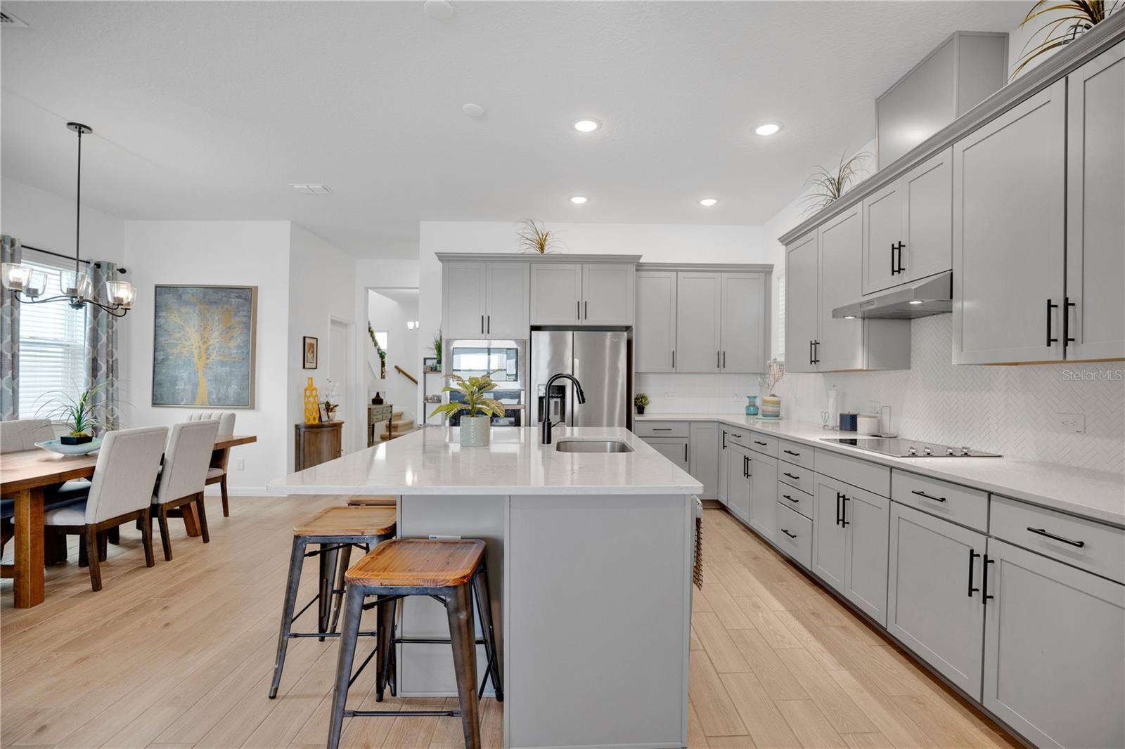 Image 4 of 39 For 731 Firerock Lane