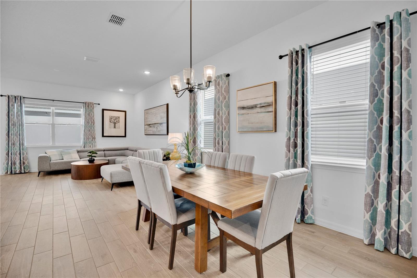 Image 7 of 39 For 731 Firerock Lane