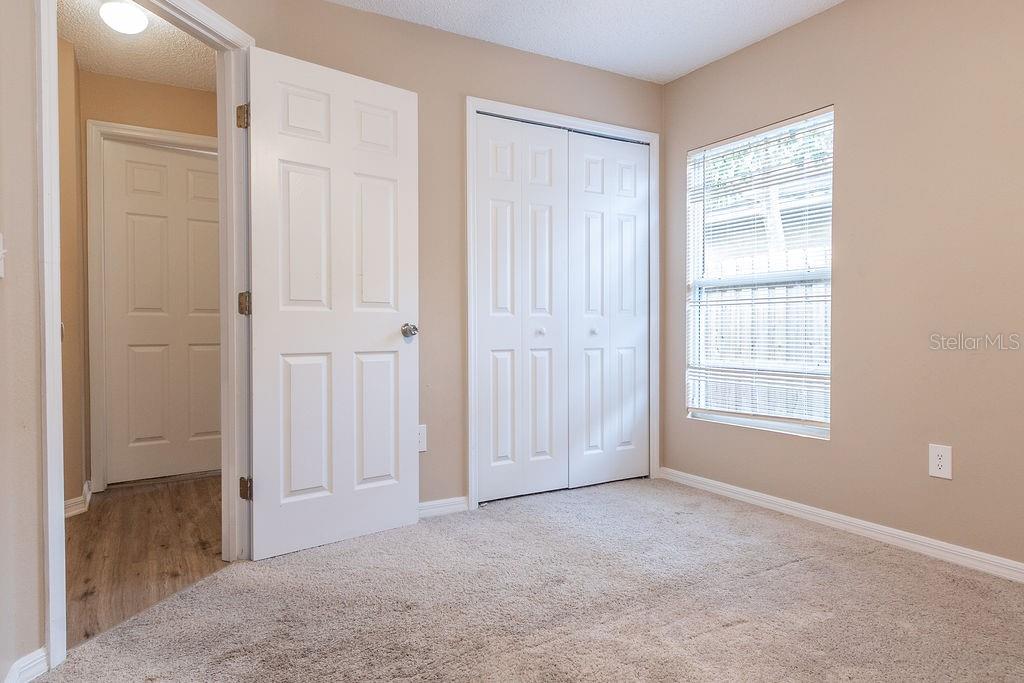 Image 13 of 17 For 565 Blue Water Avenue