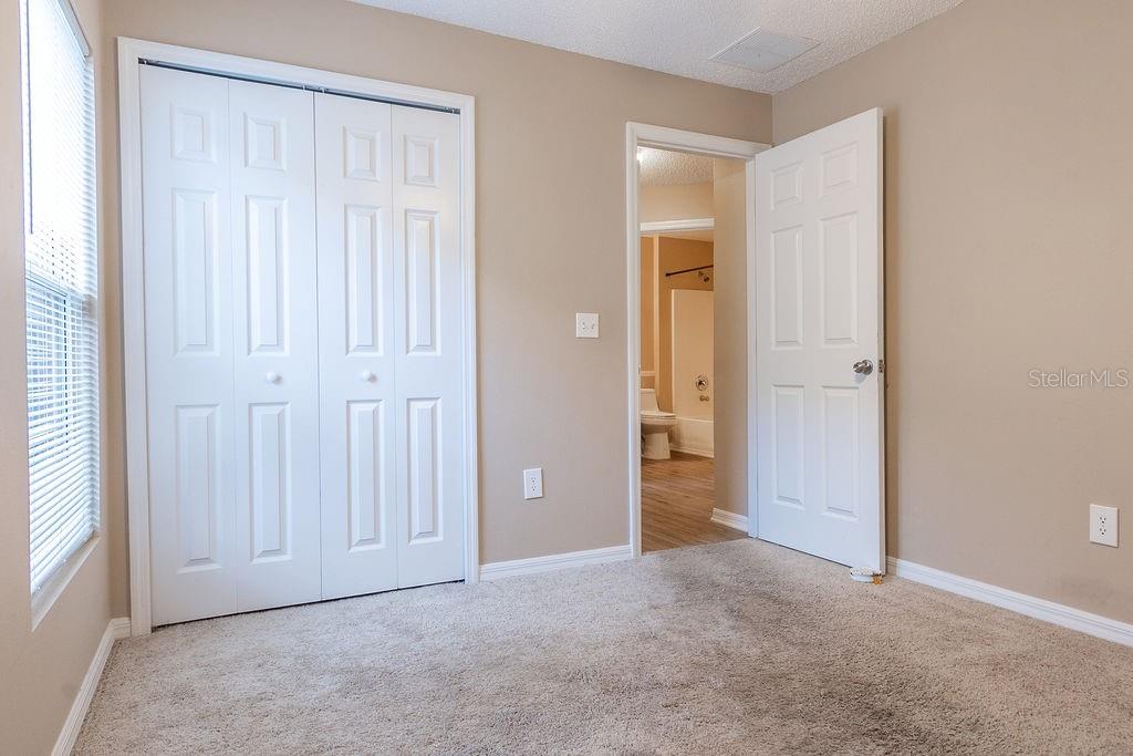 Image 15 of 17 For 565 Blue Water Avenue