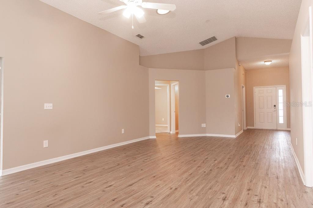 Image 3 of 17 For 565 Blue Water Avenue