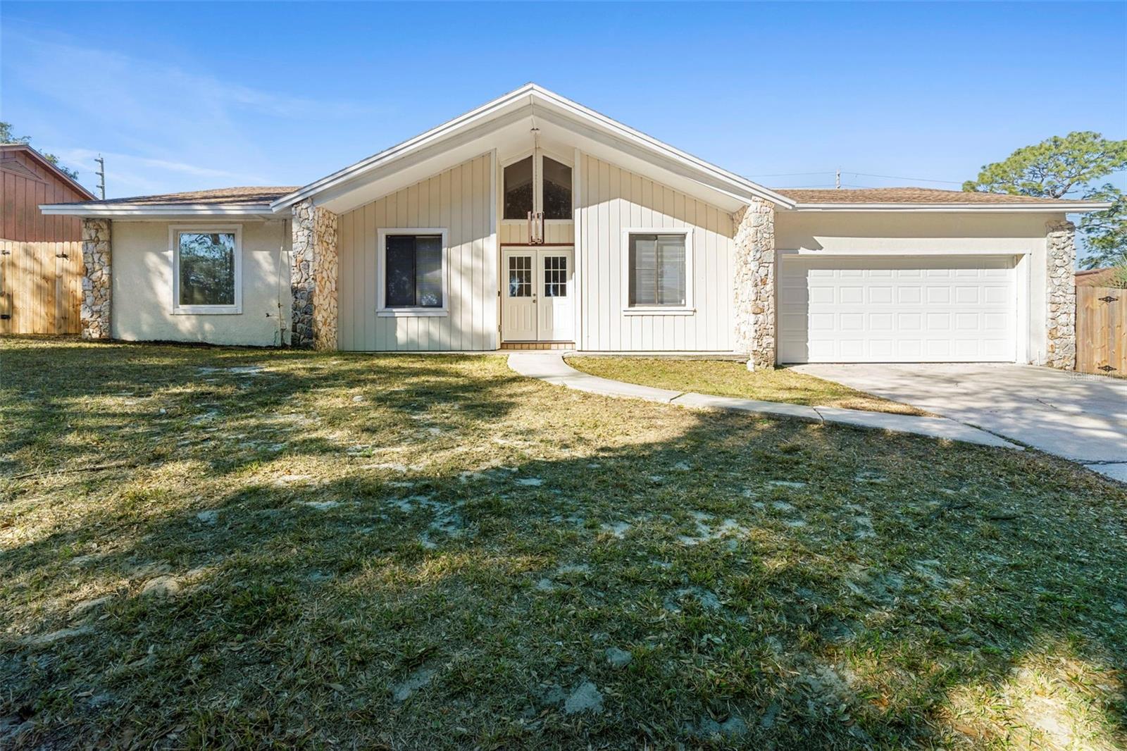 Image 2 of 62 For 4044 Rose Petal Lane