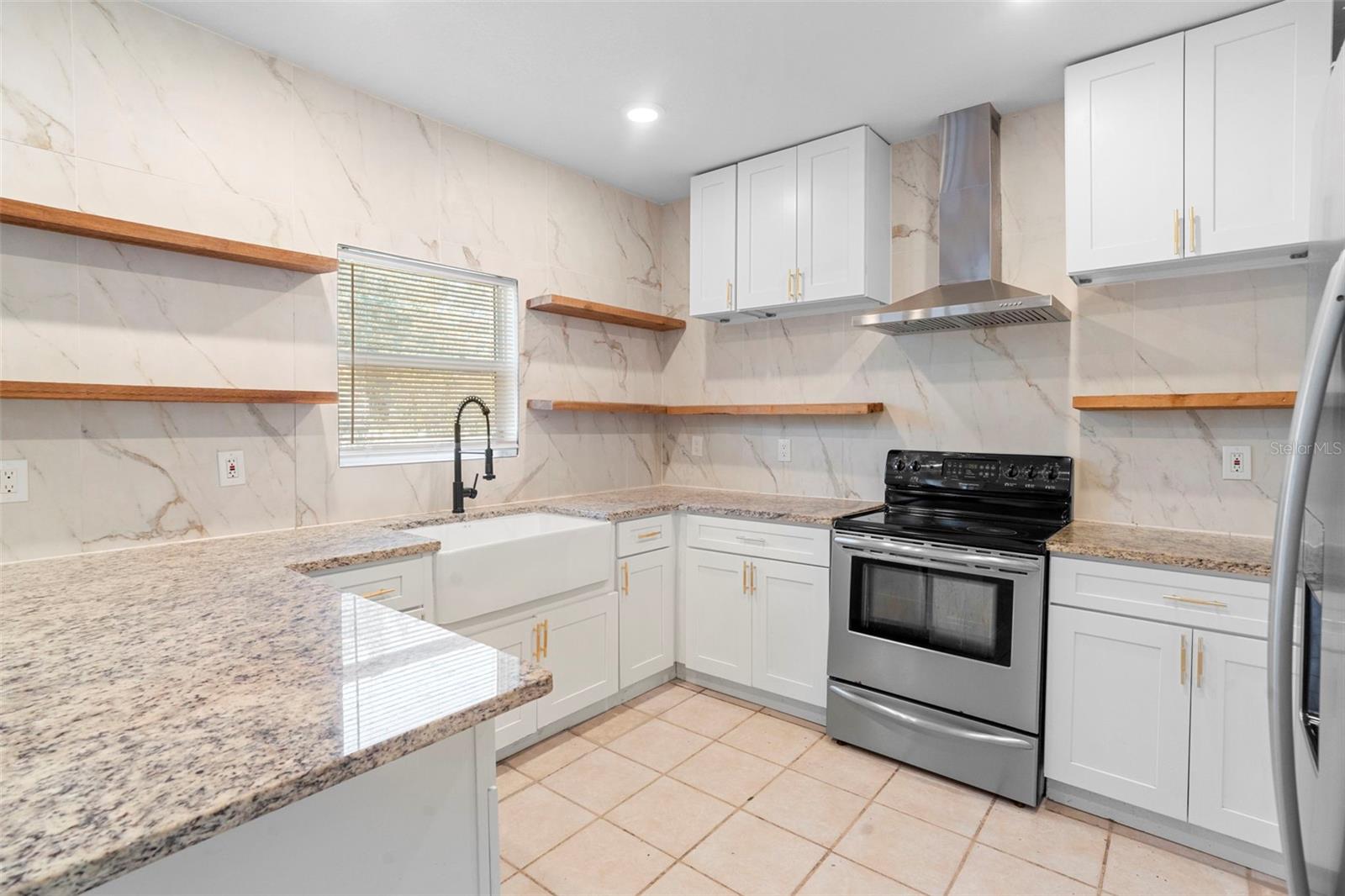 Image 25 of 62 For 4044 Rose Petal Lane