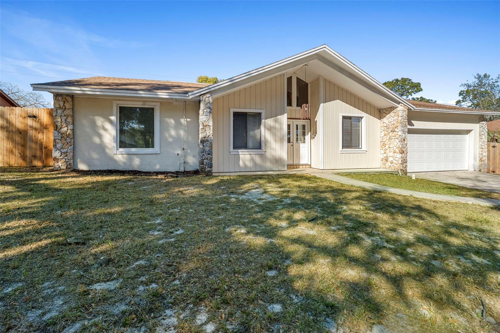 Image 3 of 62 For 4044 Rose Petal Lane