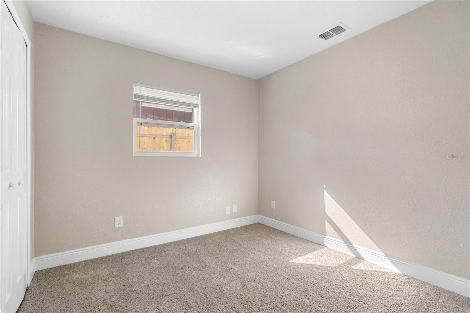 Image 34 of 62 For 4044 Rose Petal Lane