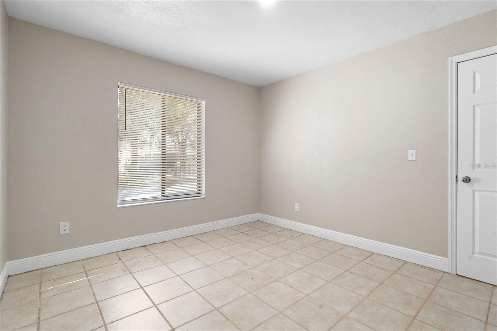 Image 41 of 62 For 4044 Rose Petal Lane