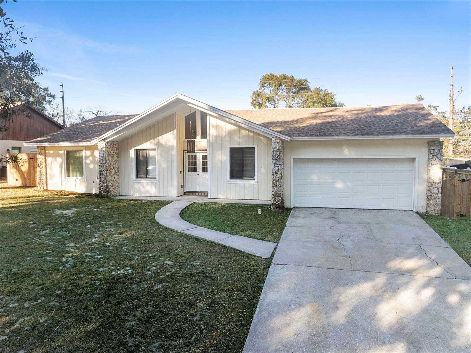 Image 6 of 62 For 4044 Rose Petal Lane