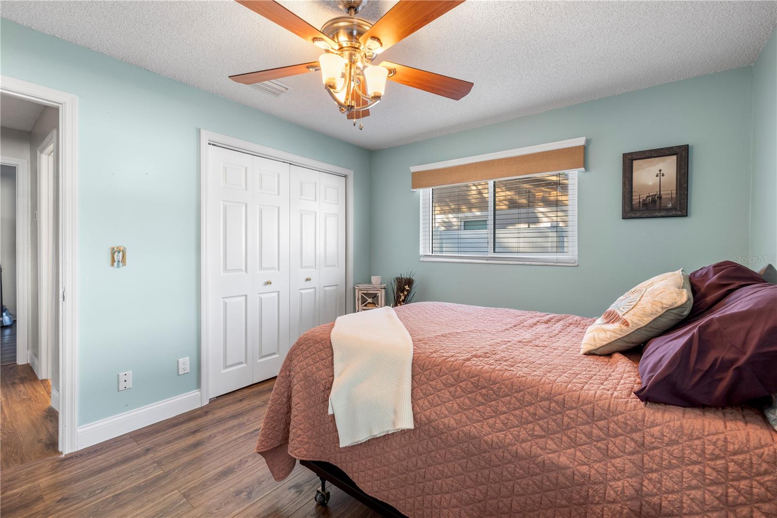 Image 15 of 28 For 2843 Oak Tree Lane