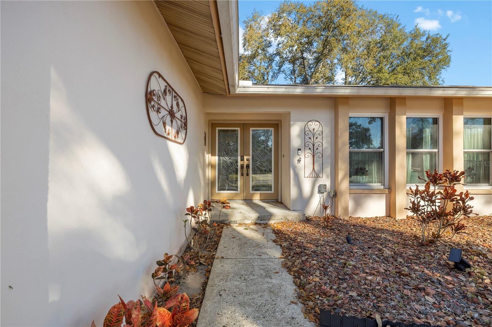 Image 2 of 28 For 2843 Oak Tree Lane