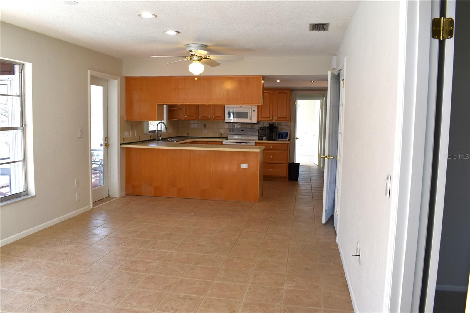 Image 15 of 46 For 45 Lantana Drive