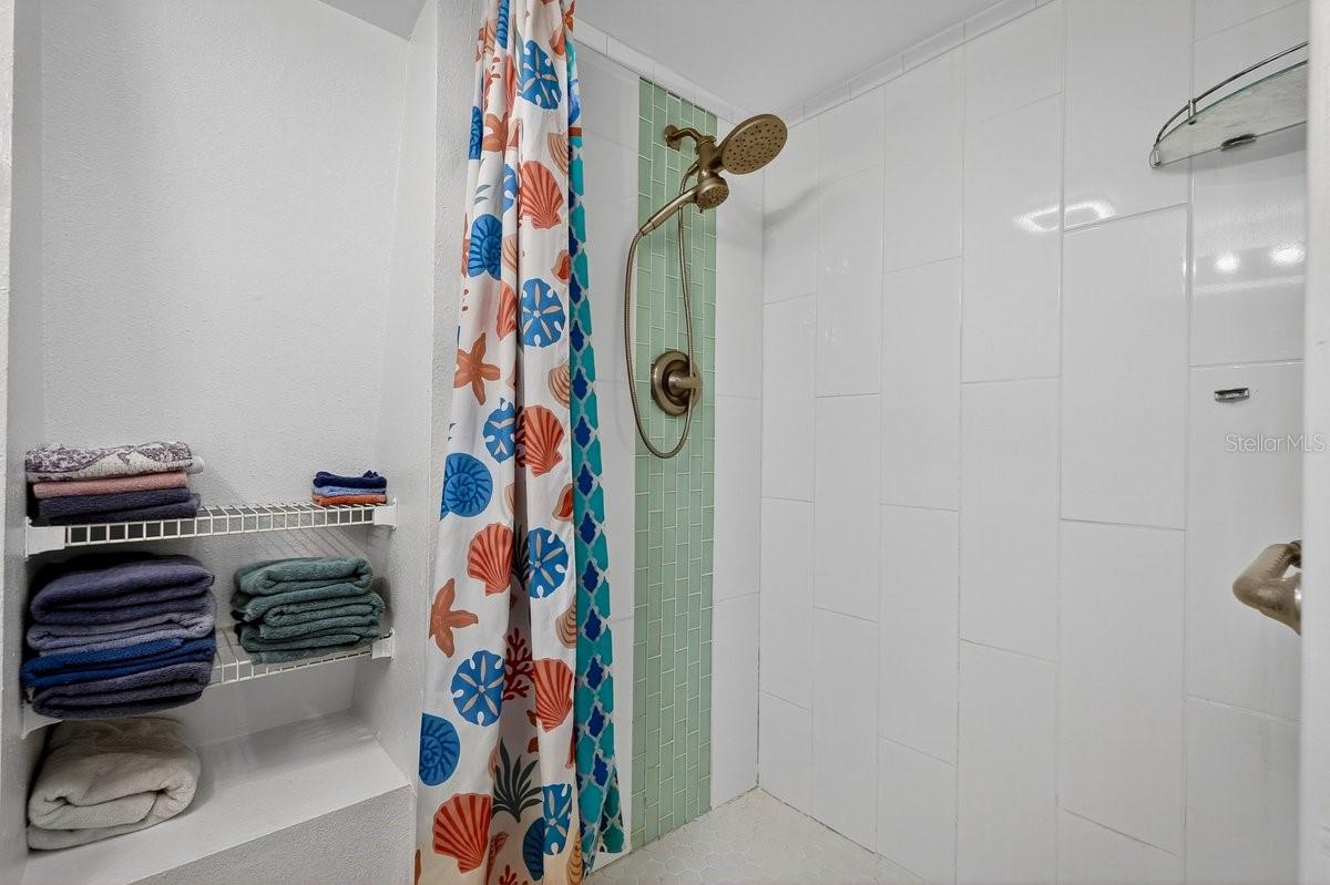 Image 23 of 38 For 4150 Atlantic Avenue 114b