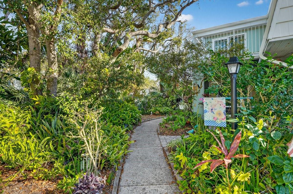 Image 29 of 38 For 4150 Atlantic Avenue 114b